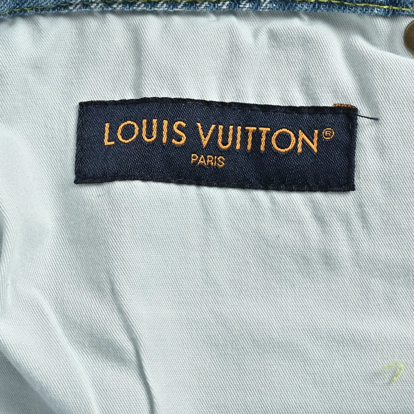 Louis Vuitton/
